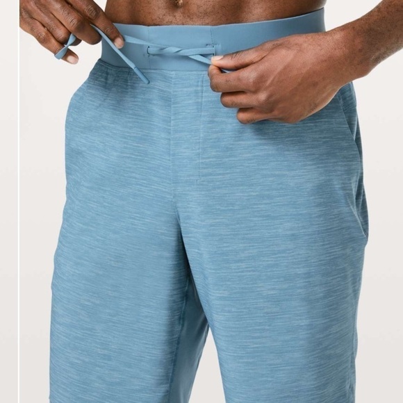 Lululemon T.H.E. Linerless Shorts - Picture 9 of 11